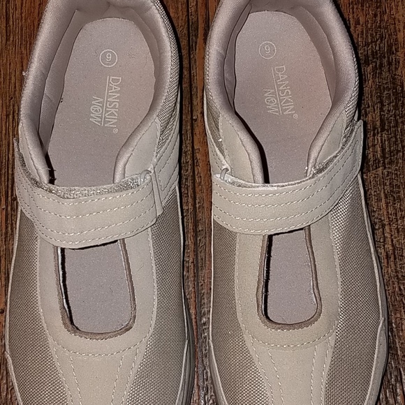 Danskin womens shoes size 9 - Picture 6 of 7